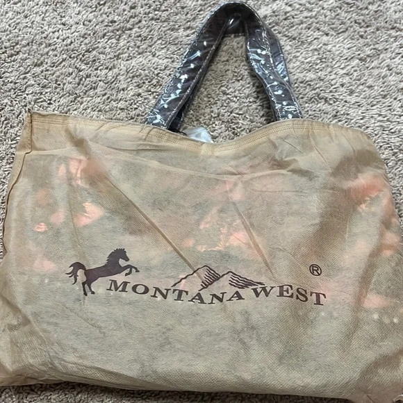 Montana West Western Buckle Collection pink camo/woodland (flawed) see pic - Picture 11 of 11